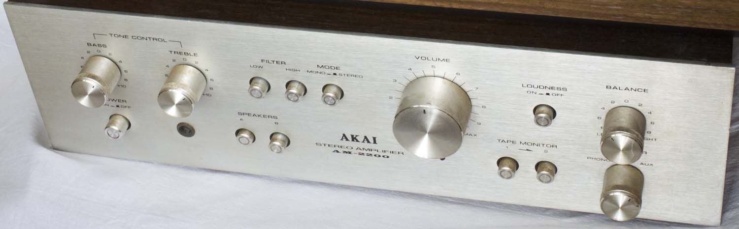 Полный усилитель AKAI integrated amplifier
