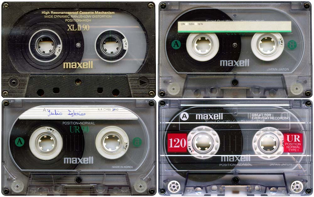 Музыкальные компакт кассеты Maxell Японии и Кореи